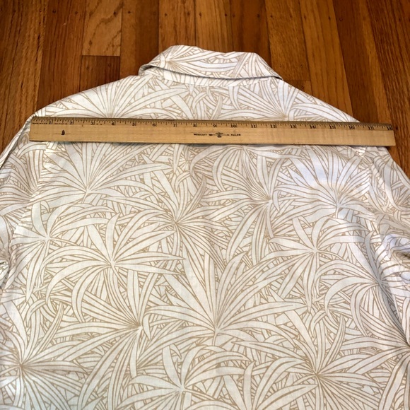 Linen/Cotton Cool V-Neck Button Shirt - Picture 8 of 8